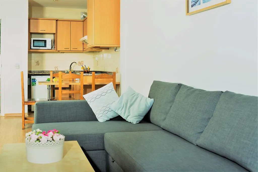 Apartaments Els Llorers Lloret de Mar 2*,  Spain